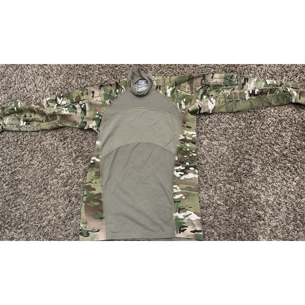USGI Army Combat Shirt Size Medium Flame Resistant Multicam 8415-01-580-4853